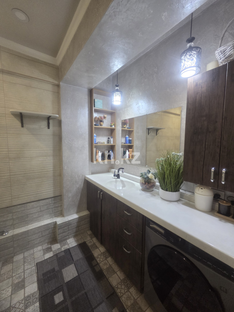 Продажа 3-комнатной квартиры, 70 м², ул. Макатаева, дом  5а в Алматы - фото 10