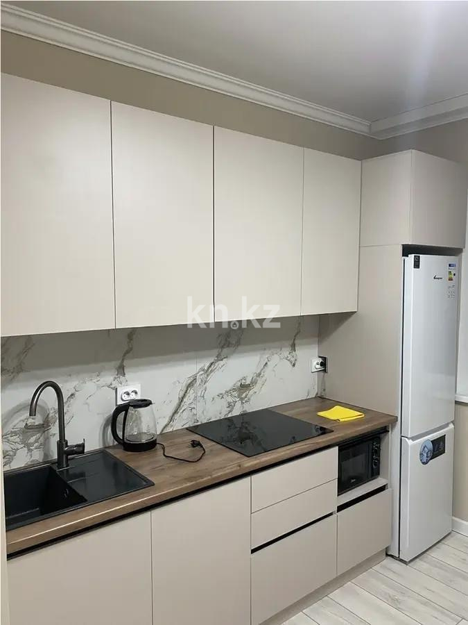 Продажа 2-комнатной квартиры, 55.2 м², ул. Омарова, дом  1 в Алматы - фото 3