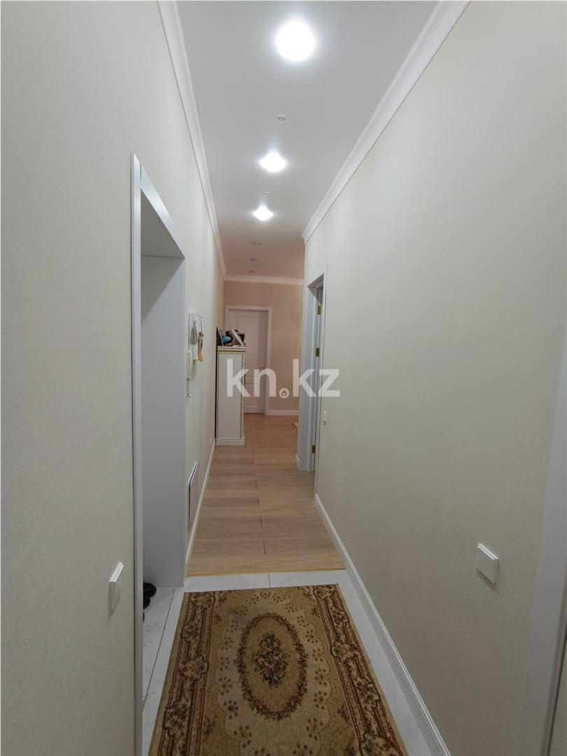 Продажа 2-комнатной квартиры, 60 м², ул. Токпанова в Астане - фото 12