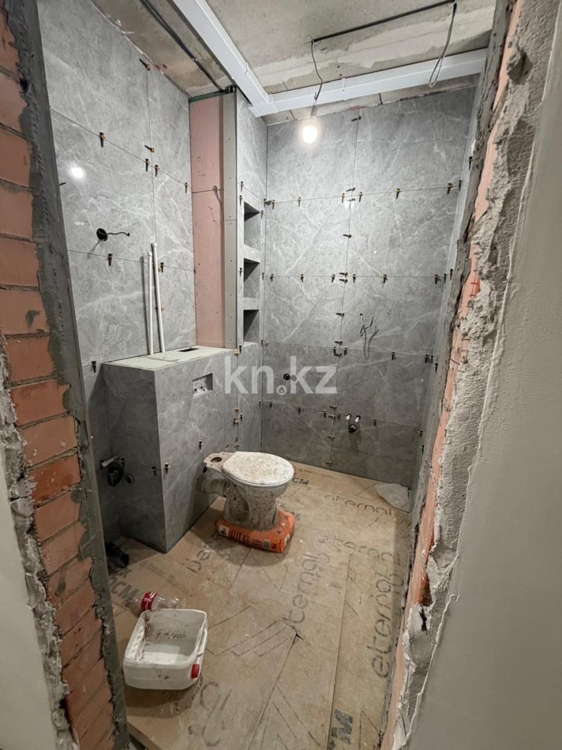 Продажа 2-комнатной квартиры, 55 м² - Продажа квартир от собственников в Караганде - страница 5 фото 11 из 14