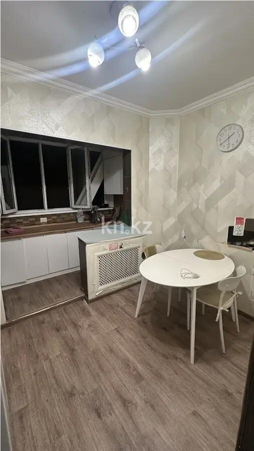 Продажа 2-комнатной квартиры, 65 м² в Алматы - фото 3