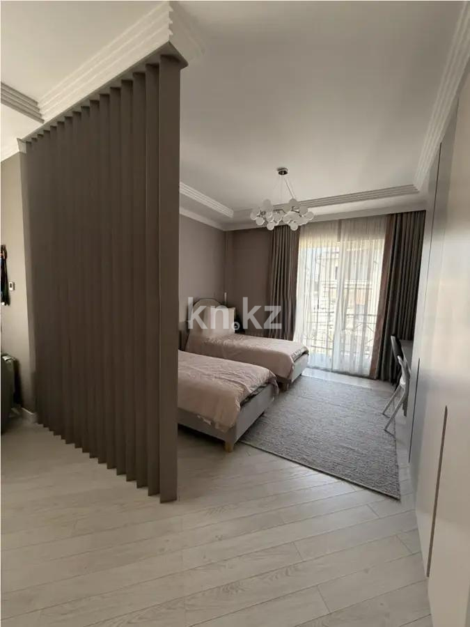 Продажа 3-комнатной квартиры, 125 м² - Продажа квартир в кирпичном доме в Алматы фото 3 из 7
