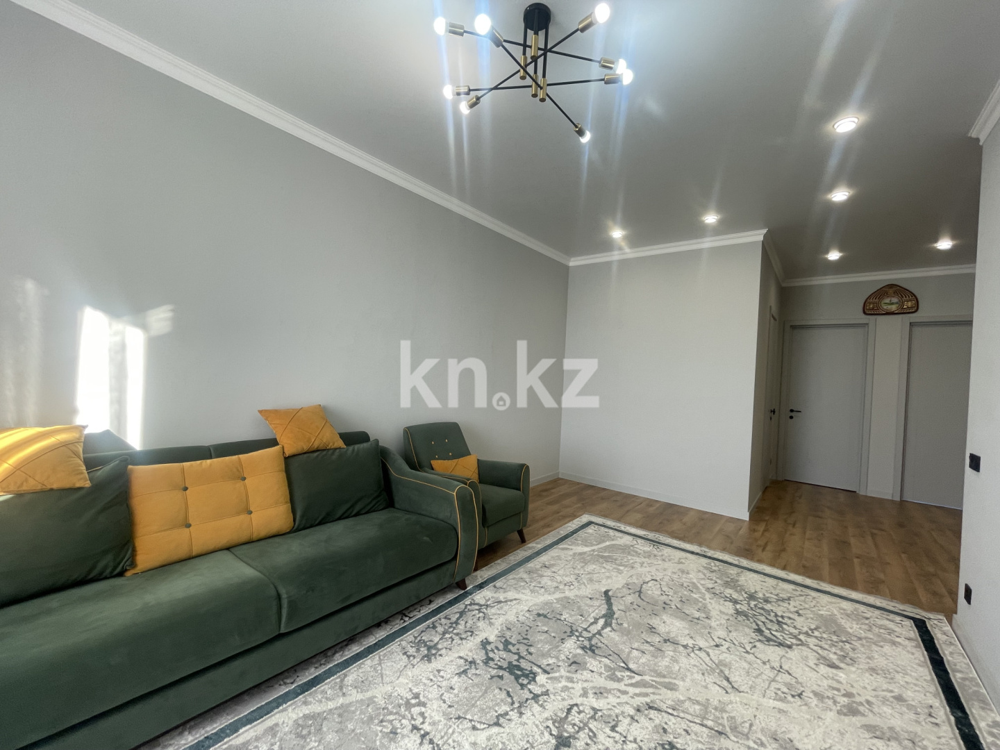 Продажа 3-комнатной квартиры, 74.8 м², ул. Муканова, дом  61/2 - Продажа квартир в Караганде фото 2 из 23