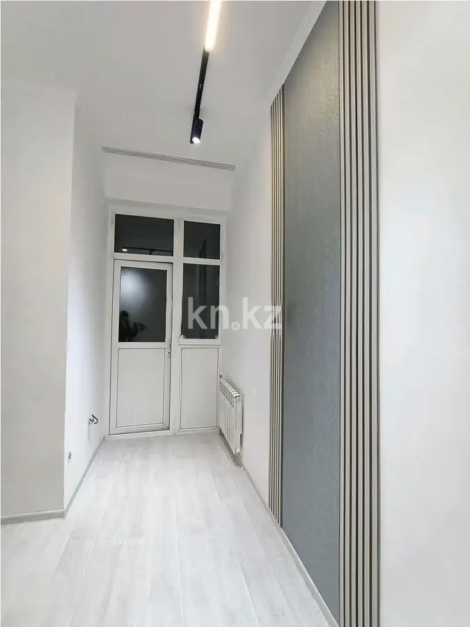 Продажа 1-комнатной квартиры, 16 м², мкр-н Аксай-1а, дом  28б - Продажа квартир в Алматы фото 1 из 4