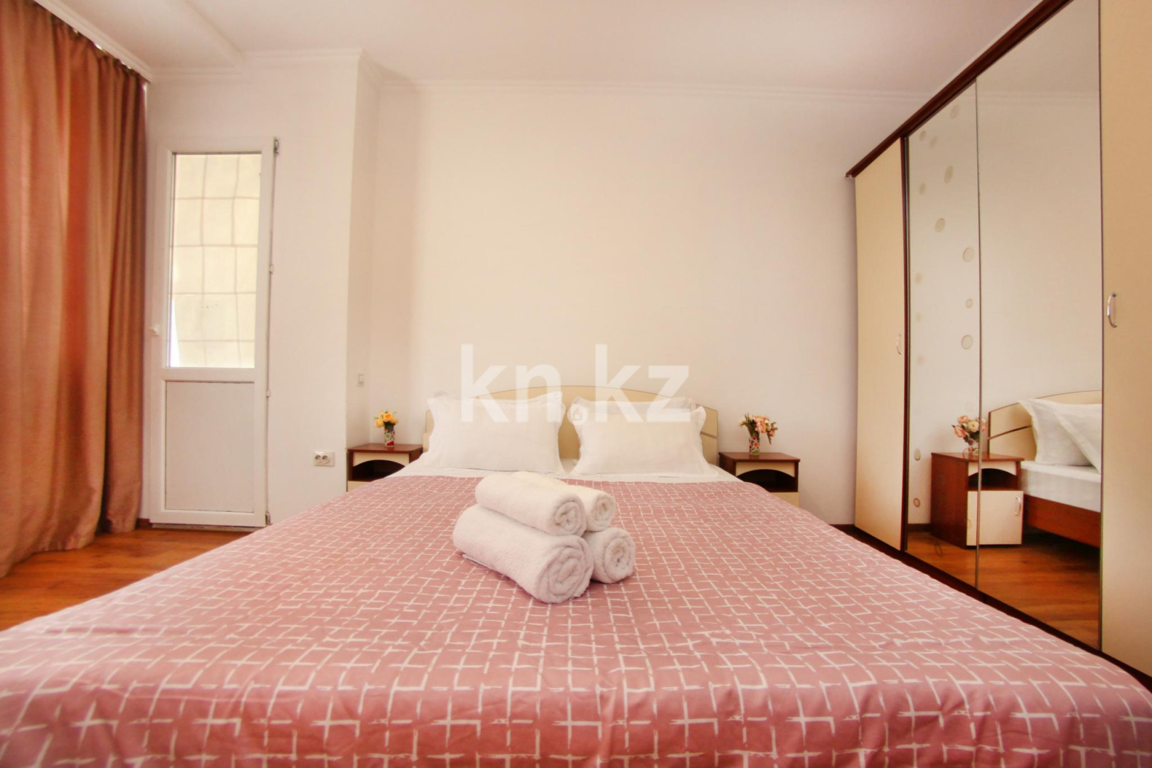 Аренда 2-комнатной квартиры посуточно, 48 м², Каблукова, дом  38г - ул. Торайгырова - Аренда квартир посуточно в Алматы с фото фото 3 из 20