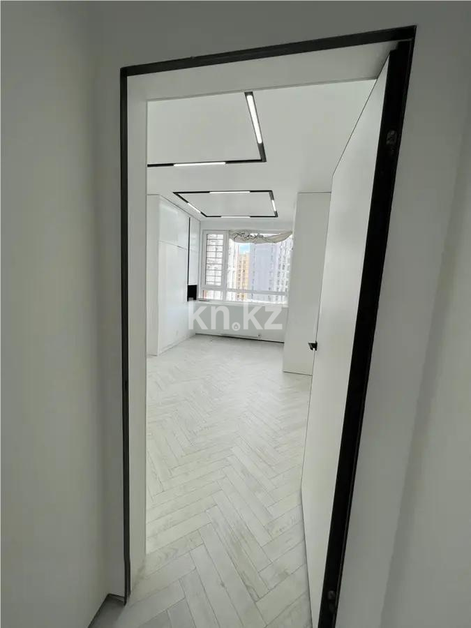 Продажа 3-комнатной квартиры, 90 м², пр. Аль-Фараби, дом  11/1 в Астане - фото 2