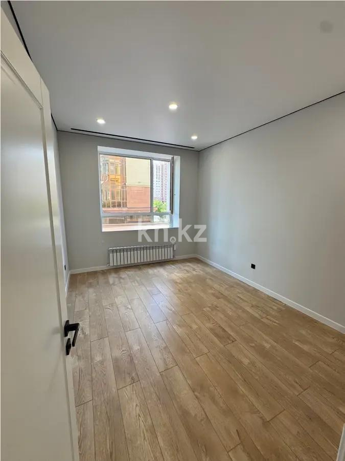 Продажа 3-комнатной квартиры, 88 м², ул. Нарикбаева, дом  14 в Астане - фото 3