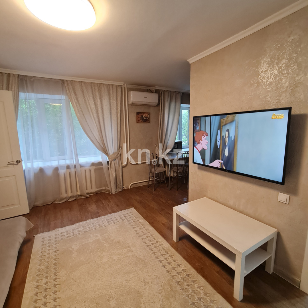 Аренда 2-комнатной квартиры, 40 м² - Аренда квартир помесячно в Караганде фото 1 из 10