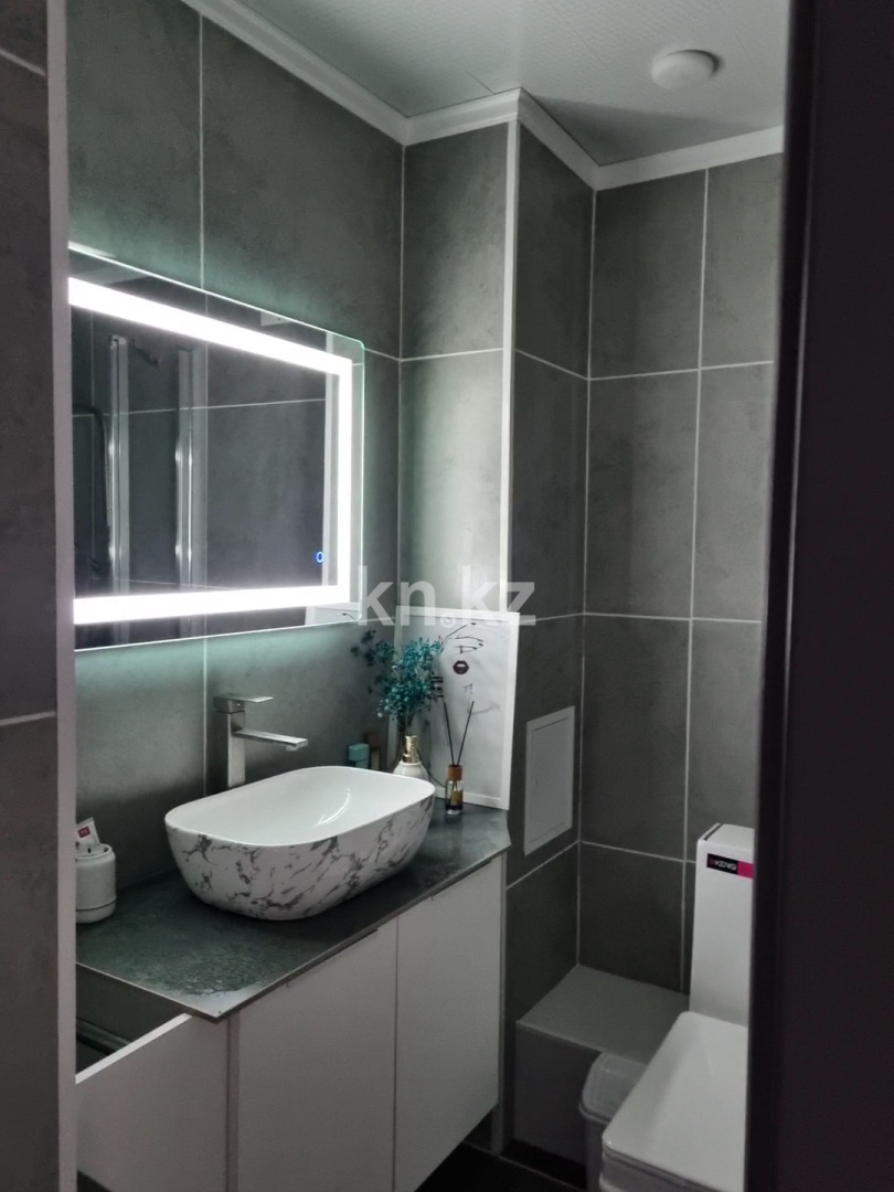 Аренда 1-комнатной квартиры посуточно, 40 м², ул. Каженбаева, дом  3 - Продажа квартир в Атырау фото 10 из 14