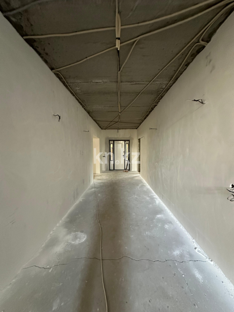 Продажа 8-комнатного дома, 400 м², микрорайон "Ынтымак-2", дом  1111 - Продажа квартир в Шымкенте фото 26 из 40