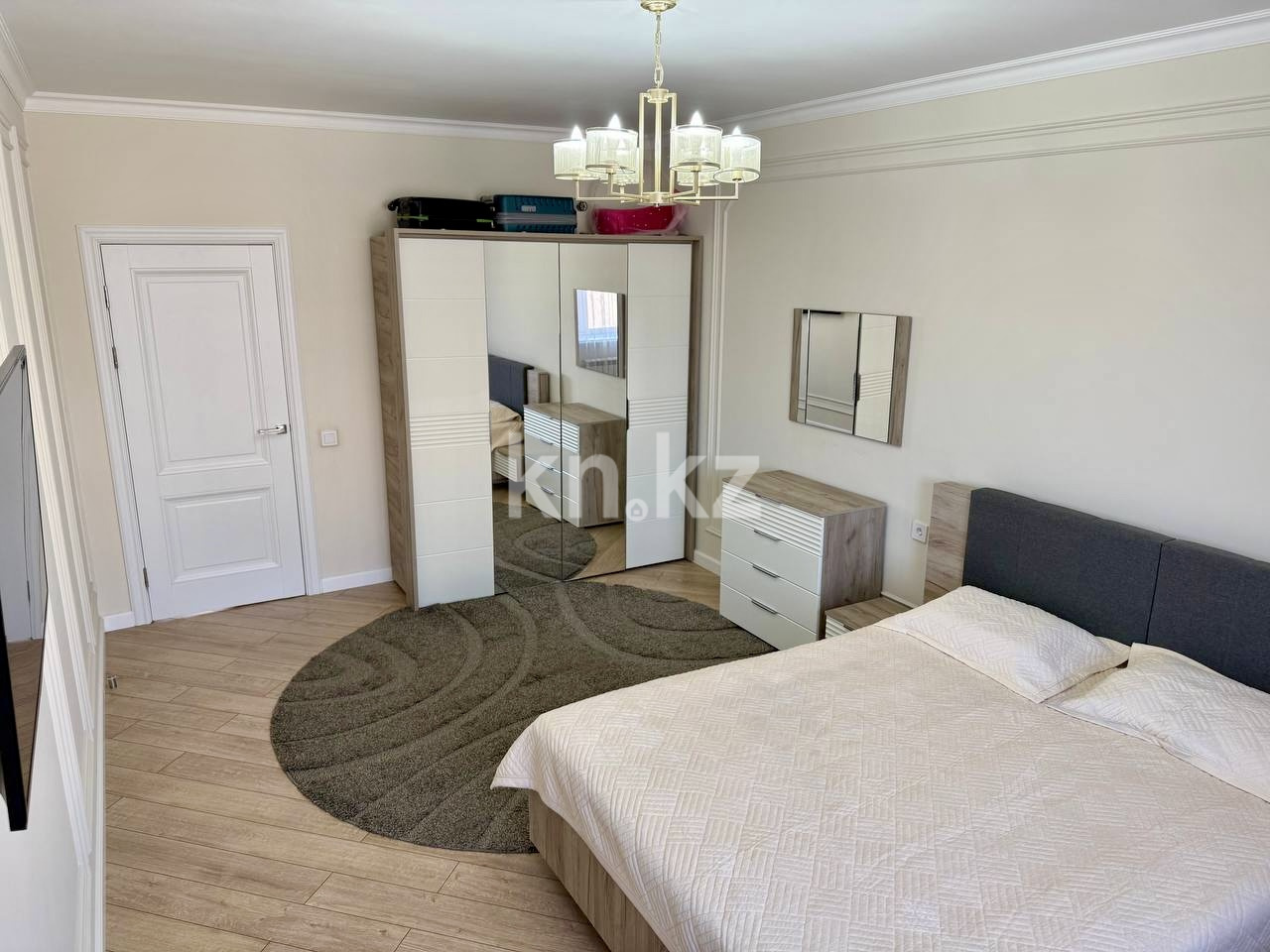 Продажа 3-комнатной квартиры, 96 м² в Караганде - фото 3