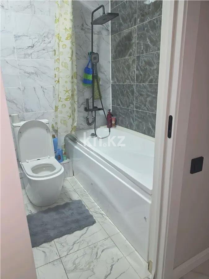 Продажа 3-комнатной квартиры, 71 м² в Алматы - фото 4