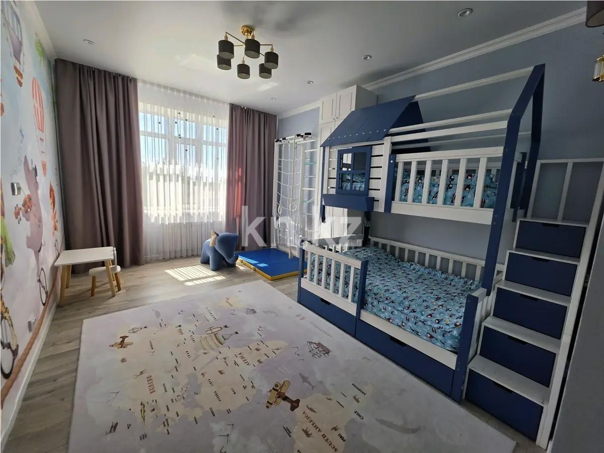 Продажа 4-комнатной квартиры, 139 м² - Продажа квартир от собственников в Караганде - страница 4 фото 3 из 11