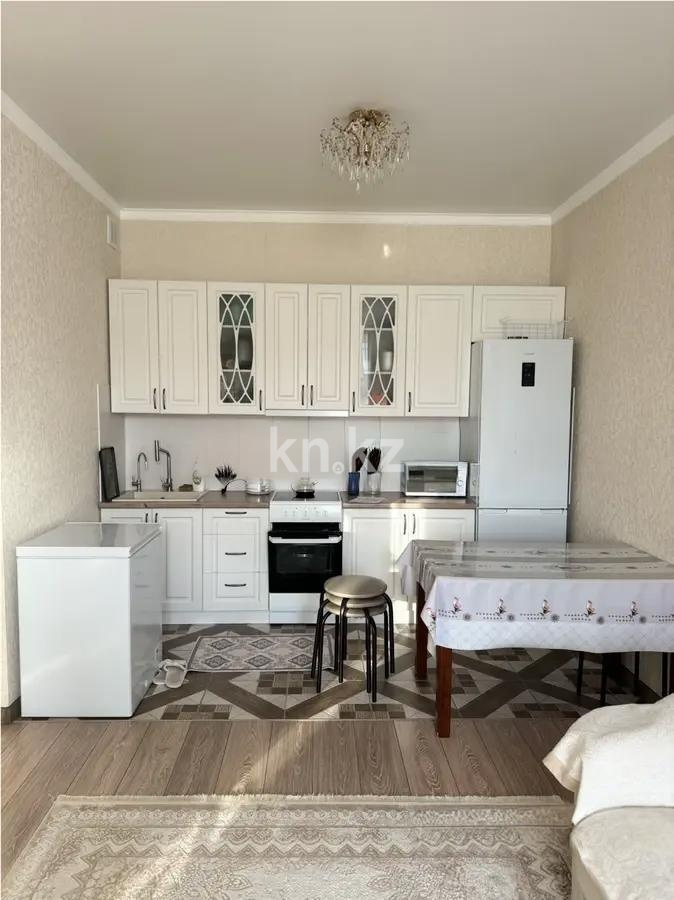 Продажа 3-комнатной квартиры, 64 м² - Недвижимость в Караганде - страница 2 фото 3 из 6