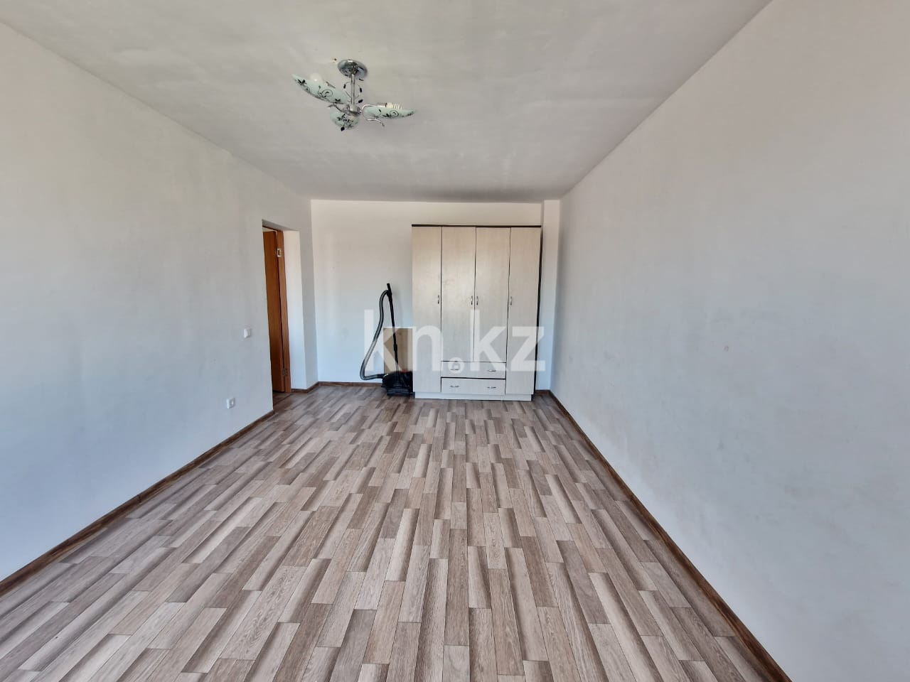 Продажа 2-комнатной квартиры, 53 м², ул. Ашимова, дом  24 в Караганде - фото 4