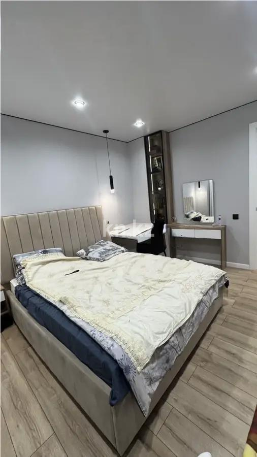 Продажа 4-комнатной квартиры, 112 м², ул. Нарикбаева, дом  4 в Астане - фото 2