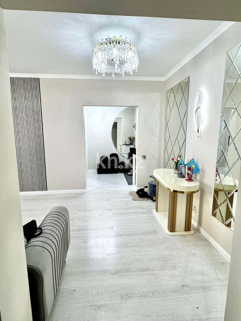 Продажа 3-комнатной квартиры, 90 м², пр. Туран, дом  55/12 - Продажа  трехкомнатных квартир в Астане с фото фото 7 из 21