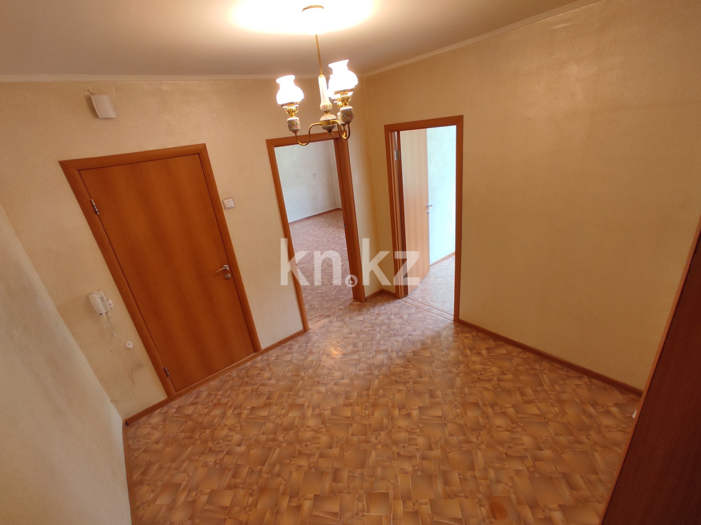 Продажа 4-комнатной квартиры, 84 м², мкр. Степной-2, дом  1 в Караганде - фото 7