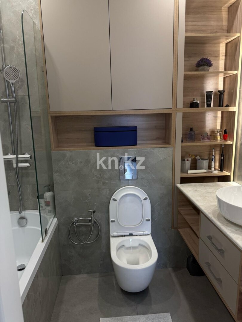 Продажа 3-комнатной квартиры, 95 м² в Астане - фото 20