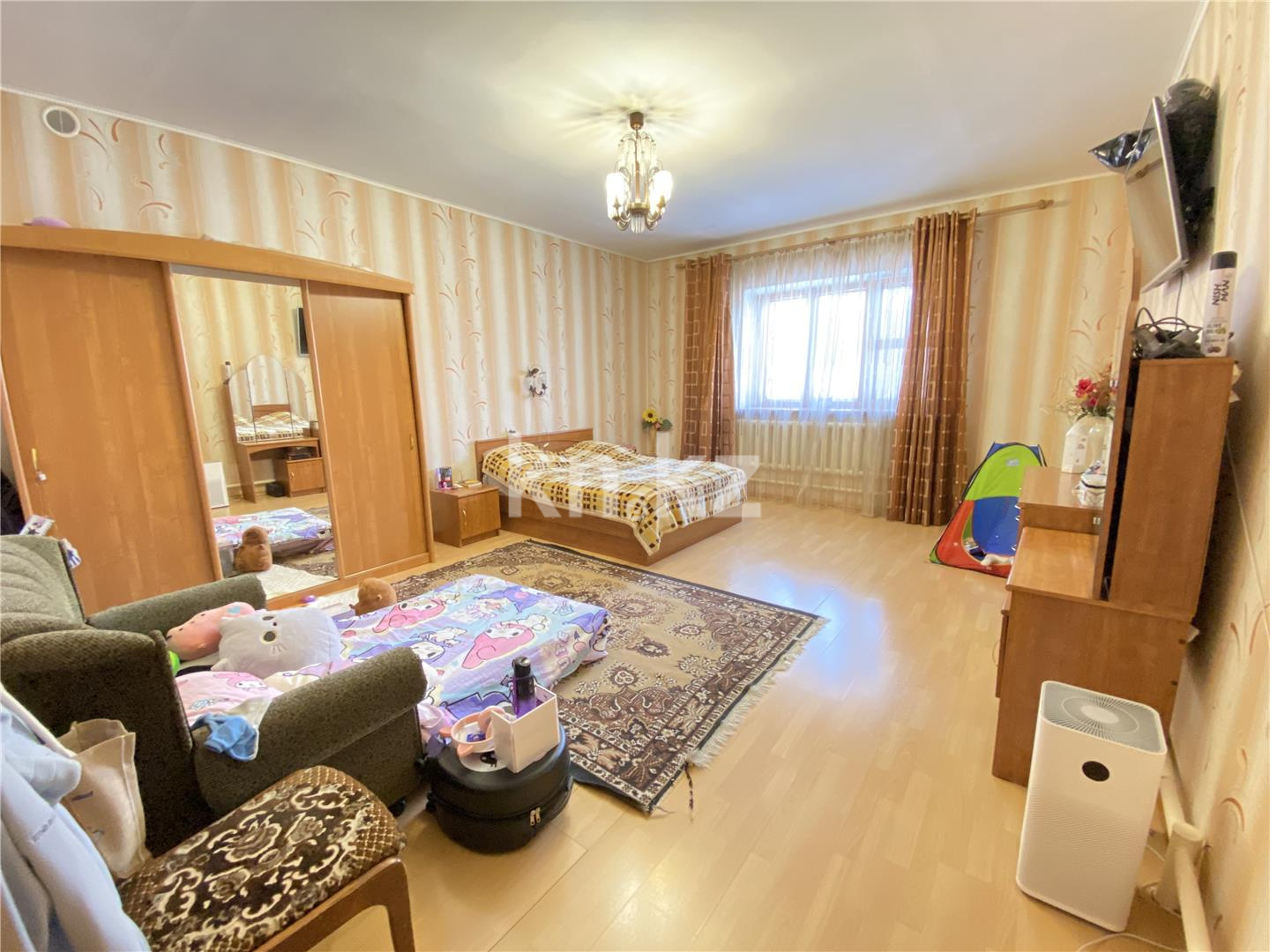 Продажа 7-комнатного дома, 372 м², ул. Аманжолова в Караганде - фото 13