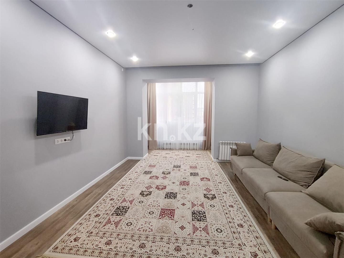 Продажа 3-комнатной квартиры, 93 м², 067 учетный квартал в Караганде - фото 3