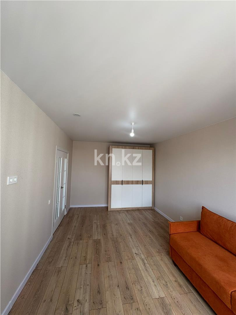 Продажа 1-комнатной квартиры, 34 м², ул. Толе би в Астане - фото 2