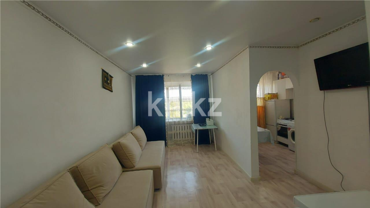 Продажа 2-комнатной квартиры, 42 м², ул. Бирюзова - Продажа  двухкомнатных квартир в Караганде фото 1 из 10