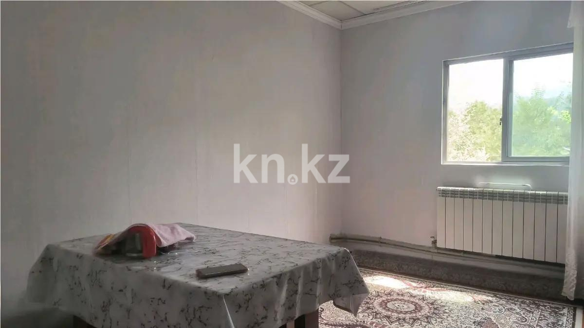 Продажа 1-комнатной квартиры, 18 м², ул. Жандосова, дом  1 - Продажа квартир в Алматы без посредников фото 1 из 3