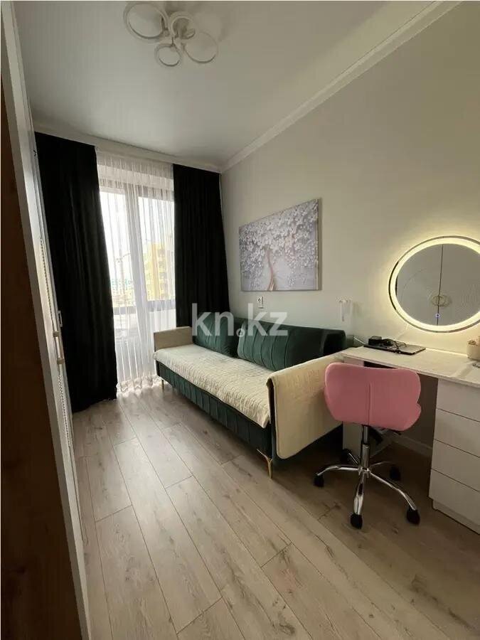 Продажа 3-комнатной квартиры, 64.3 м² в Алматы - фото 2