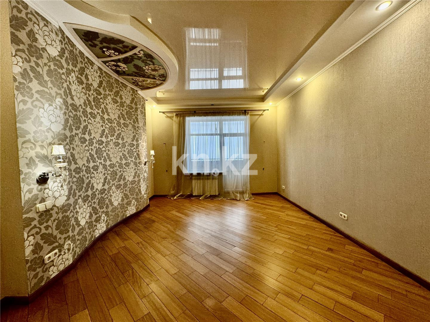 Продажа 6-комнатной квартиры, 227 м², ул. Ерубаева, дом  50/6 - Продажа  пятикомнатных квартир в Караганде фото 16 из 59