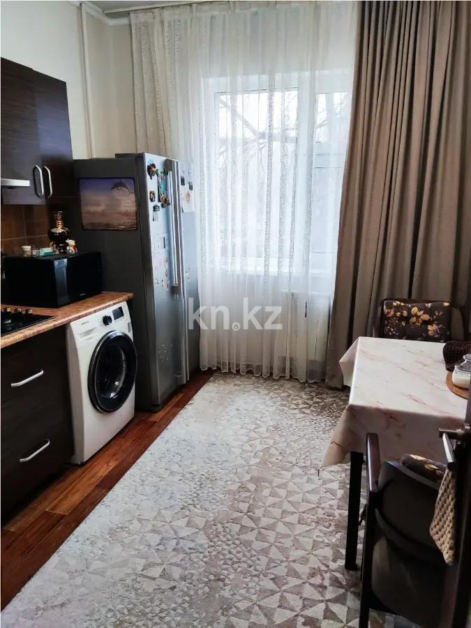 Продажа 1-комнатной квартиры, 40 м², мкр-н Аксай-4, дом  32 - Продажа квартир в Алматы с фото фото 2 из 3