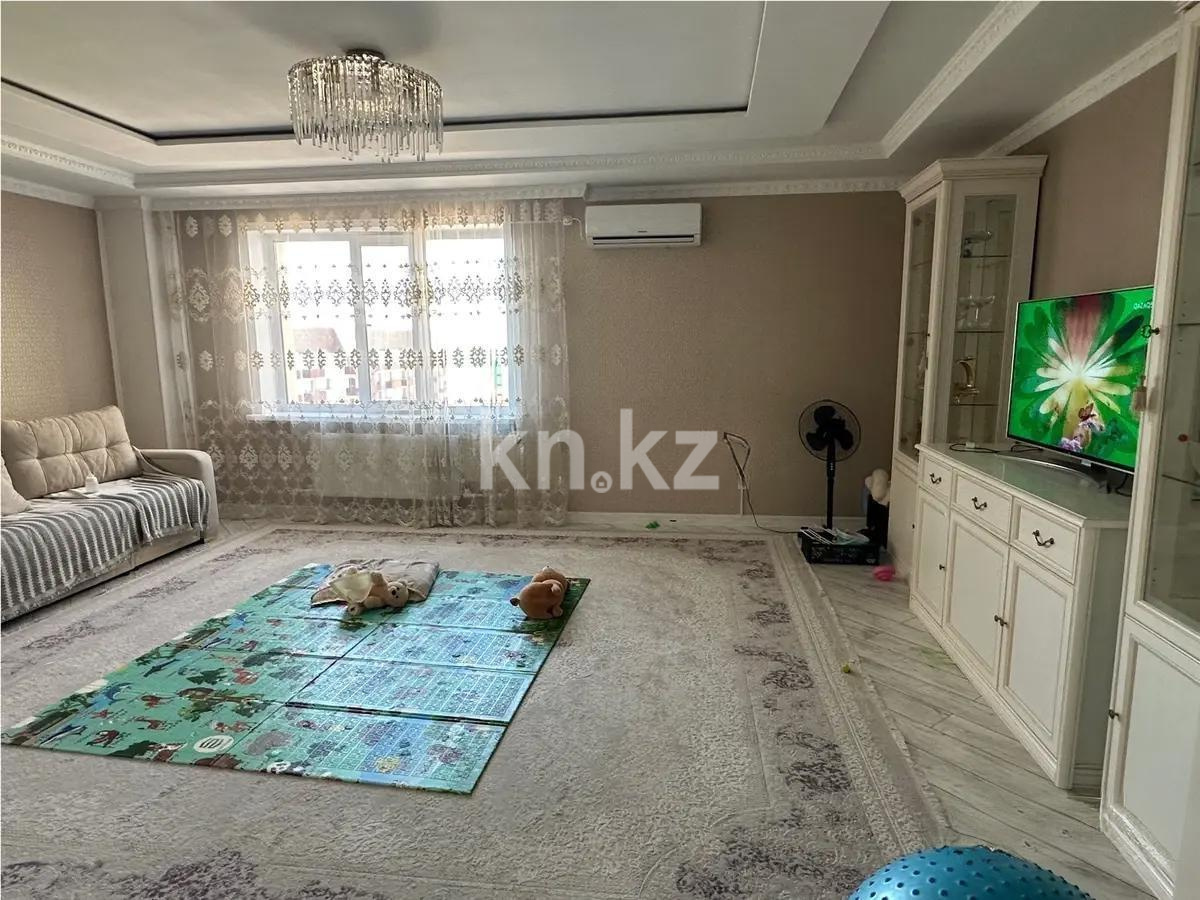 Продажа 3-комнатной квартиры, 110 м², пр. Республики, дом  1/3 - Продажа квартир в Караганде фото 1 из 7