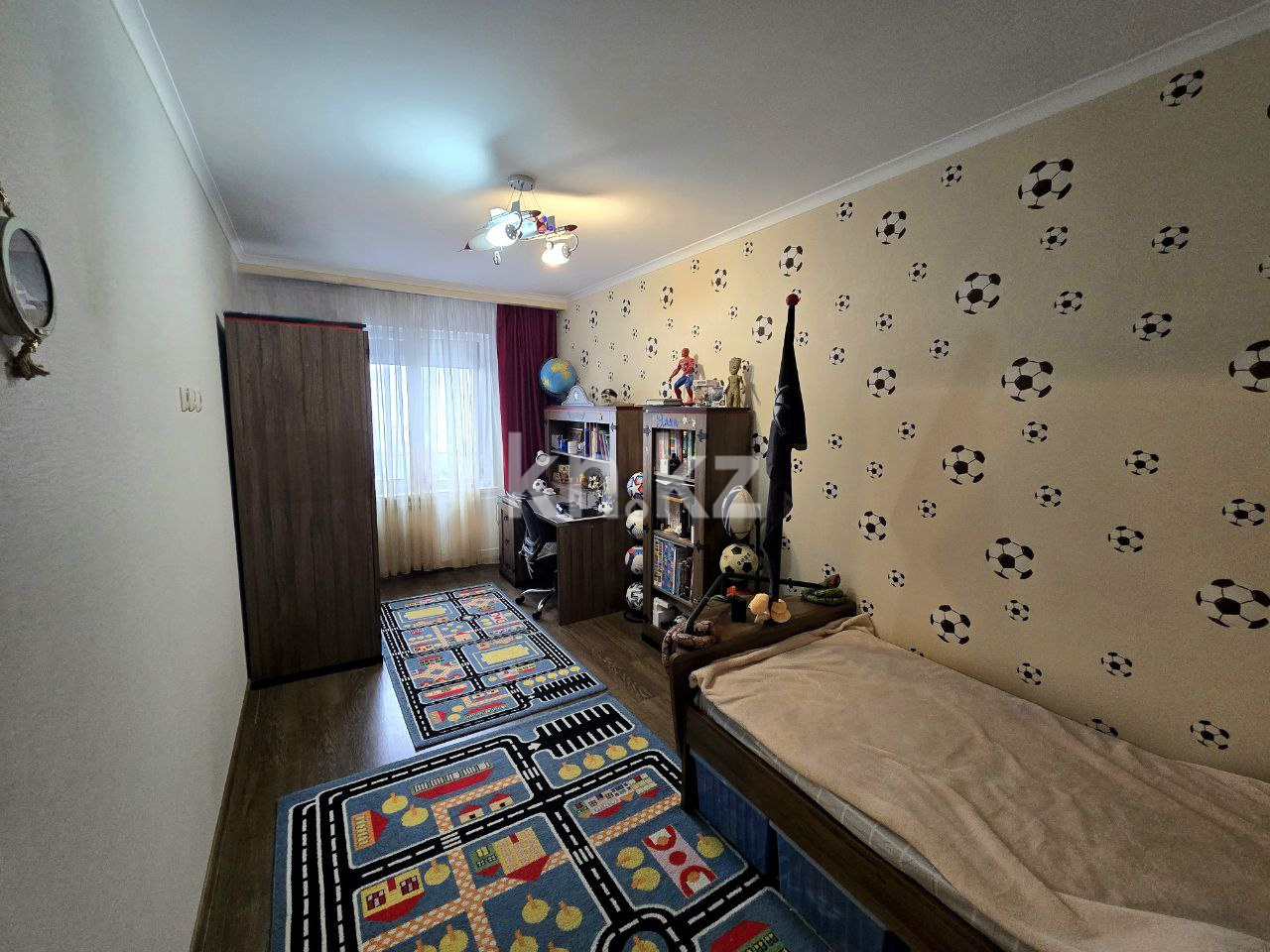 Продажа 4-комнатной квартиры, 80 м², ул. Жандосова - Продажа квартир в Алматы фото 14 из 22