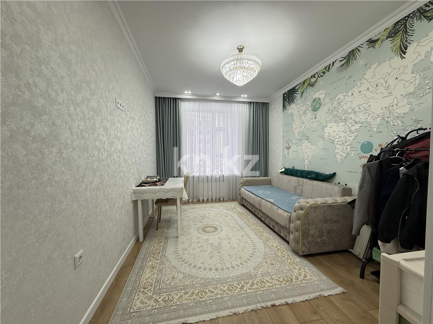 Продажа 3-комнатной квартиры, 92 м² - Продажа  трехкомнатных квартир в Караганде на Юго-Востоке фото 13 из 23