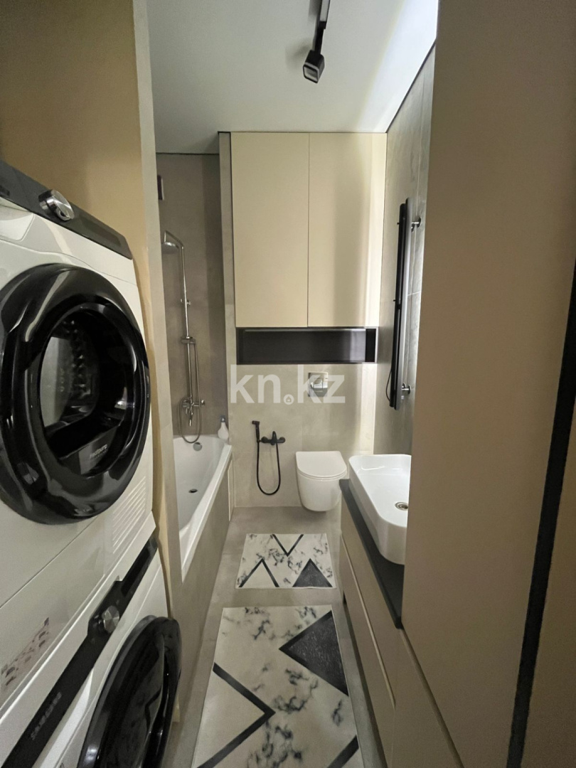 Продажа 2-комнатной квартиры, 47 м², ул. Букетова, дом  3/6 в Караганде - фото 7