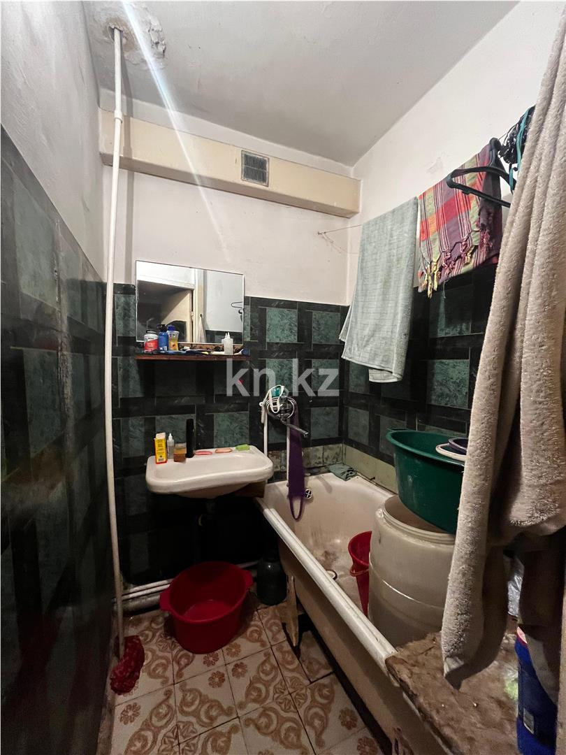 Продажа 2-комнатной квартиры, 45 м², мкр-н Восток-2 - Продажа  двухкомнатных квартир в Караганде фото 6 из 9