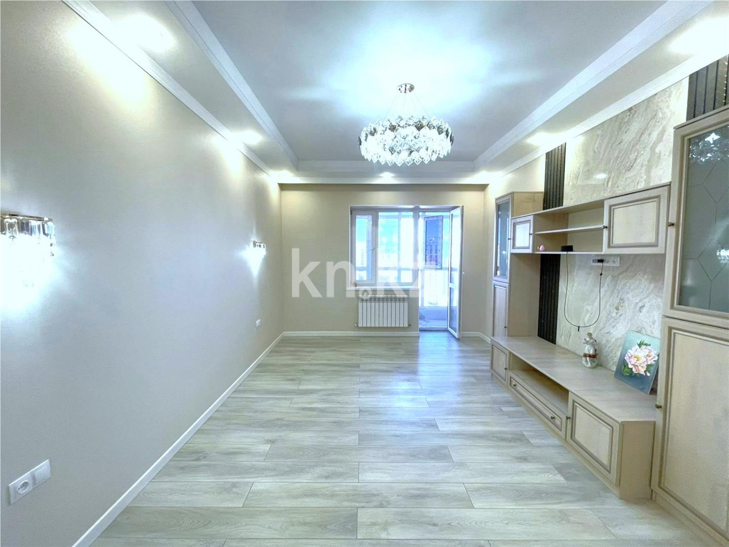 Продажа 3-комнатной квартиры, 81 м², 137 учетный квартал - Продажа и аренда недвижимости в Караганде фото 1 из 14