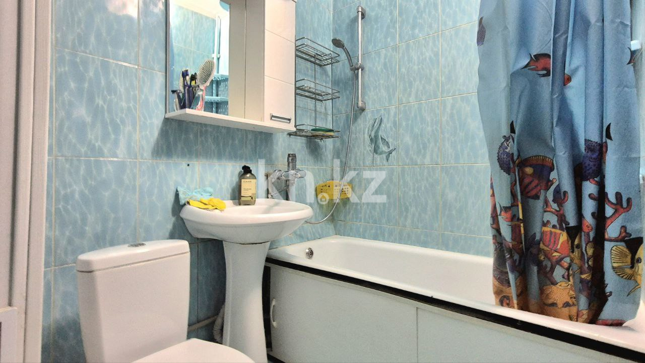 Продажа 3-комнатной квартиры, 57.5 м², 2 мкр., дом  36 - Продажа квартир в Алматы с фото фото 16 из 19