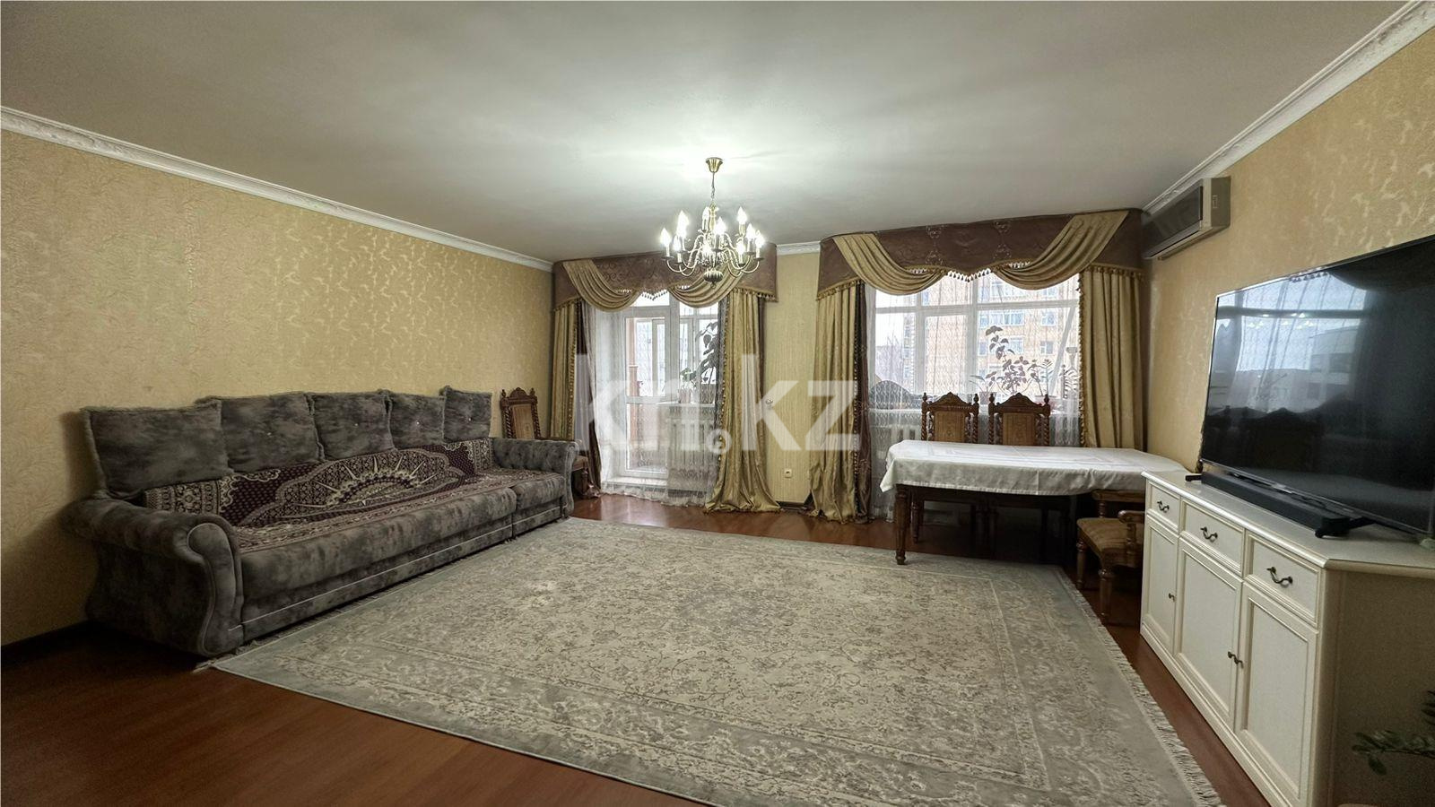 Продажа 4-комнатной квартиры, 111 м², ул. Мусрепова в Астане