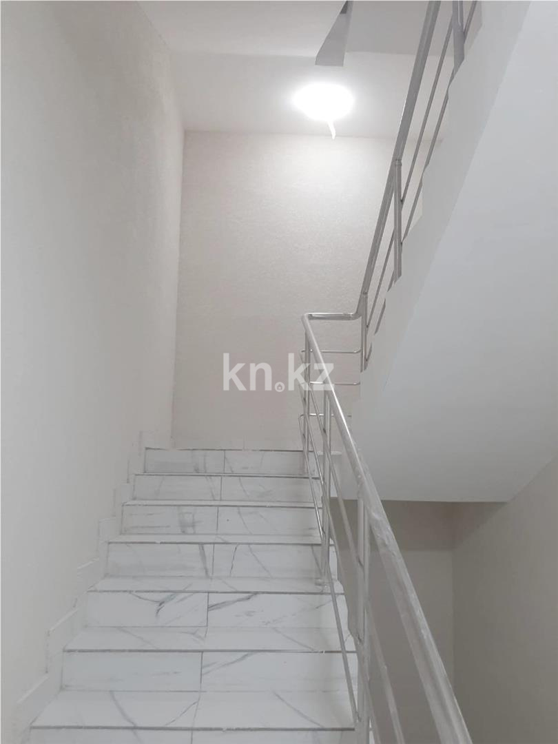 Продажа 2-комнатной квартиры, 62 м², пр. Республики - Продажа квартир в Караганде фото 7 из 18