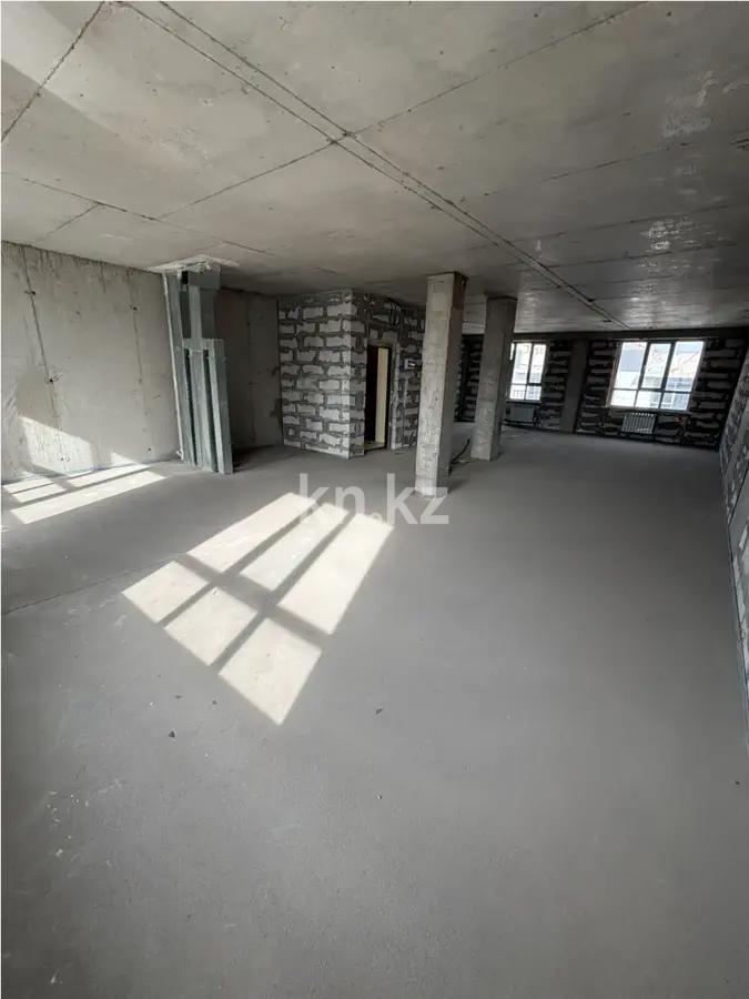 Продажа 4-комнатной квартиры, 130 м² - Продажа четырехкомнатных квартир от собственников в Алматы фото 1 из 1