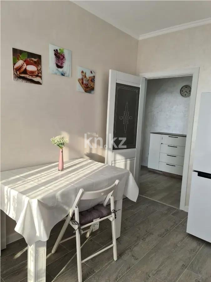 Продажа 1-комнатной квартиры, 41 м², ул. Мустай Карима, дом  13а в Алматы - фото 2