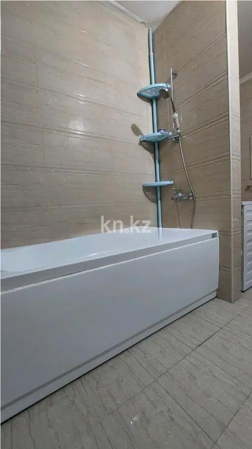 Продажа 1-комнатной квартиры, 41 м², пр. Аль-Фараби, дом  22 в Астане - фото 6