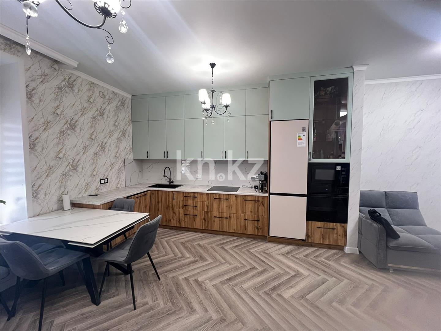 Продажа 3-комнатной квартиры, 80 м² - Продажа  трехкомнатных квартир в Караганде фото 3 из 22