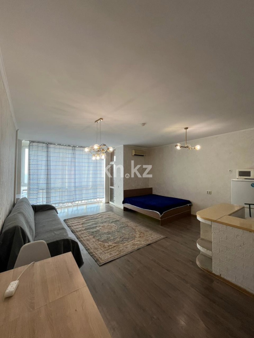 Продажа 1-комнатной квартиры, 60 м² - Продажа офисных и торговых помещений в Карагандинской области фото 2 из 10