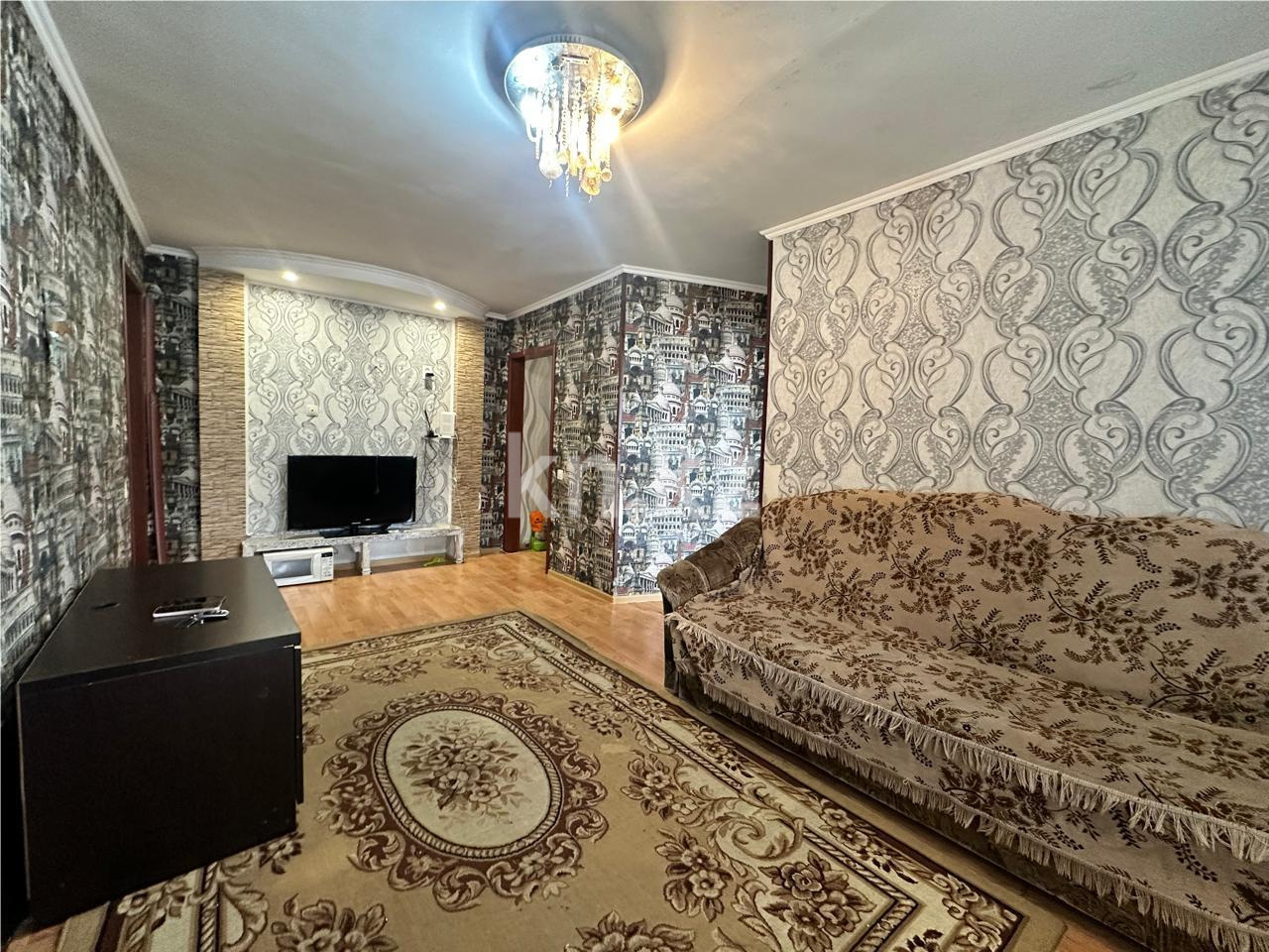 Продажа 3-комнатной квартиры, 56 м², мкр-н 12 - Продажа  трехкомнатных квартир в Караганде фото 1 из 11