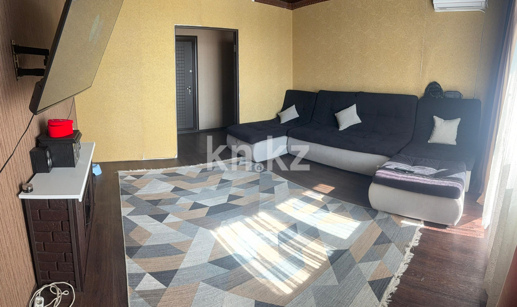 Продажа 2-комнатной квартиры, 54 м², мкр-н Степной-4 - Продажа квартир в Караганде фото 1 из 9