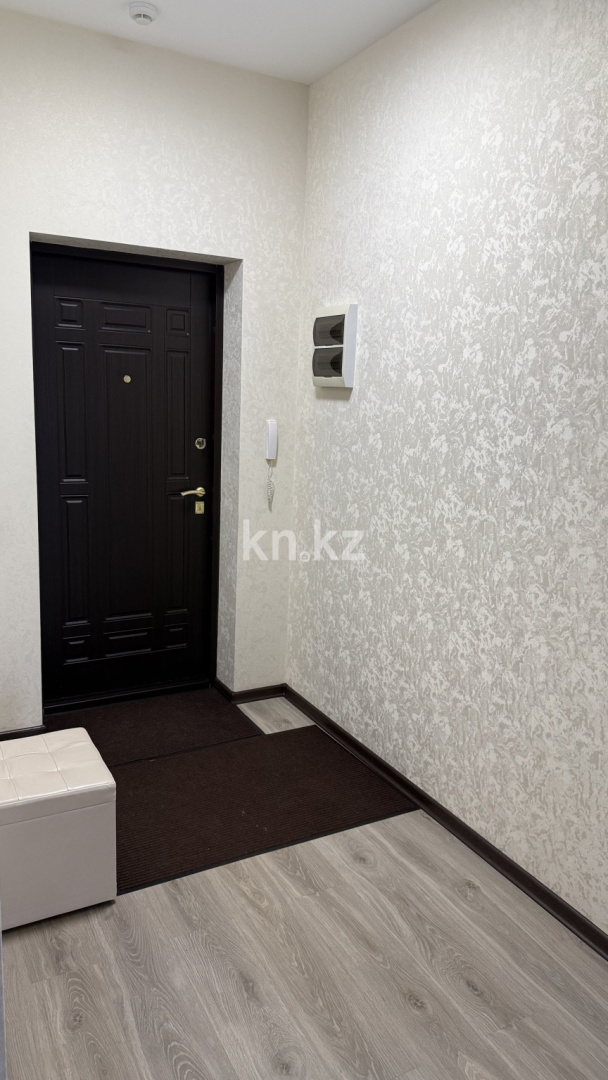 Аренда 3-комнатной квартиры, 110 м² - Аренда квартир помесячно в Караганде фото 1 из 40