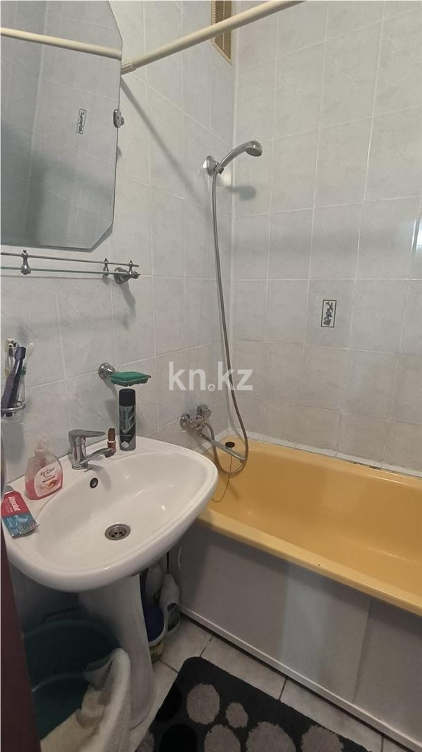 Продажа 4-комнатной квартиры, 80 м², ул. Таттимбета - Продажа  четырехкомнатных квартир в Караганде фото 15 из 23