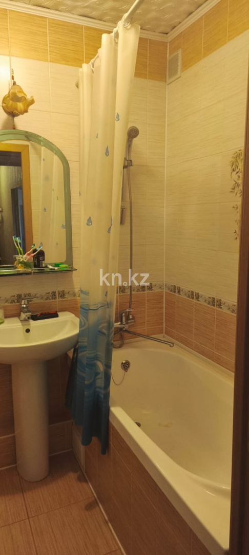 Продажа 4-комнатной квартиры, 76.8 м² - Продажа квартир в Караганде - страница 2 фото 6 из 13